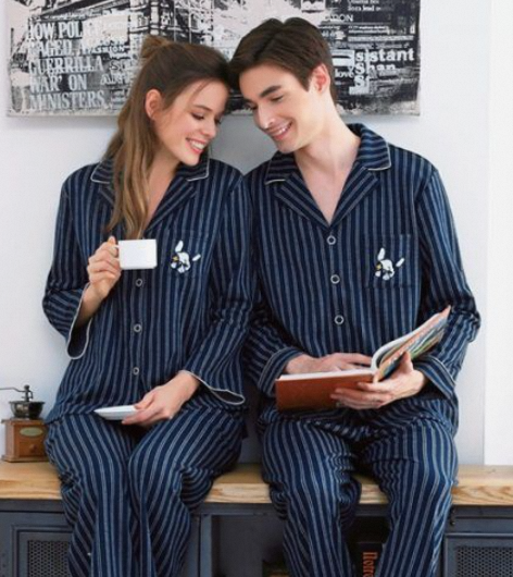 His and Hers Matching Pajamas-Uniting Love and Comfort in Sleepwear插图