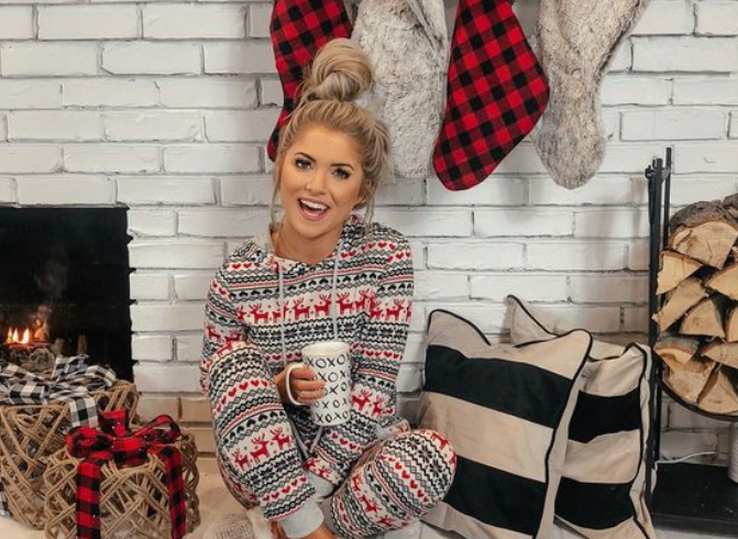 Discover the magic of personalized Christmas pajamas—a unique gifting solution that fosters family traditions and cozy memories.
