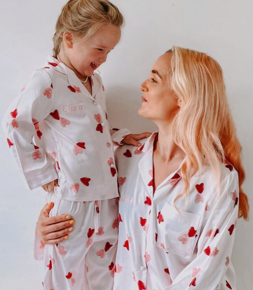 Mommy and Me Matching Pajamas-Warm Parent-Child Time插图2