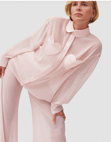 A Touch of Luxury: The Allure of Feather Trim Pajamas插图2