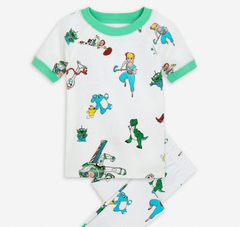 Toy Story Pajamas: Relive Your Favorite Childhood Story at Bedtime插图1