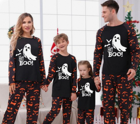 A Guide to the Best Halloween Pajamas for Couples插图
