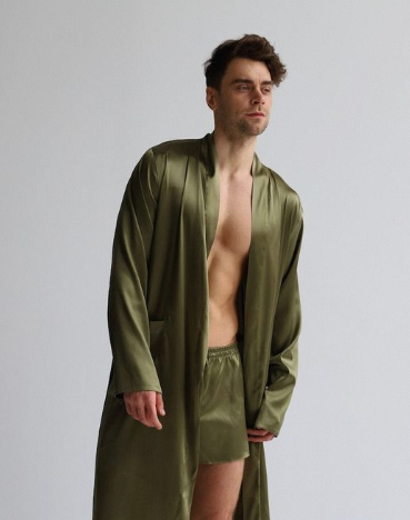 Upgrade your sleepwear game with sexy men's pajamas! Explore styles, fabrics, tips, and inspiration to find the perfect pair for comfort, confidence, and a touch of luxury.