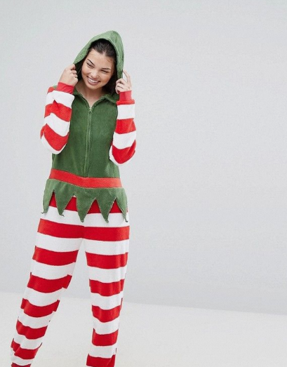 Ditch the dull robes! Explore the jolly world of ugly Christmas pajamas! Discover hilarious designs, cozy materials, and perfect fits for the whole family.