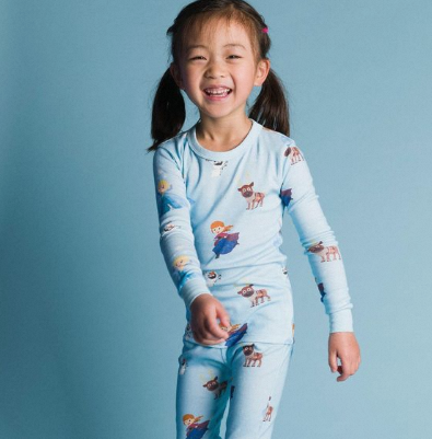 Dream of Arendelle with Frozen Pajamas: A Guide to Cozy Sleepwear插图2