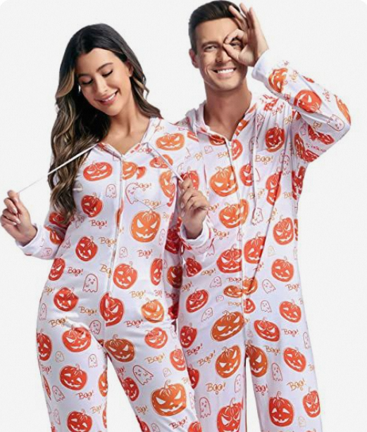 A Guide to Matching Halloween Pajamas for Couples插图2