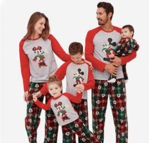 Snuggle Up for the Holidays with Mickey Mouse Christmas Pajamas插图2