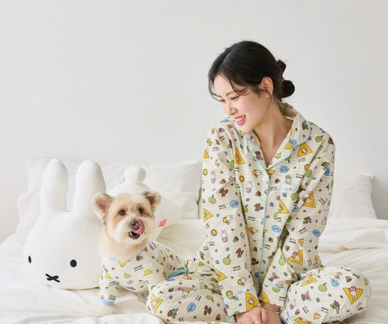 Searching for cozy and adorable sleepwear for your child? Look no further than Miffy pajamas! Find a variety of styles featuring the beloved bunny character and create a magical bedtime routine.