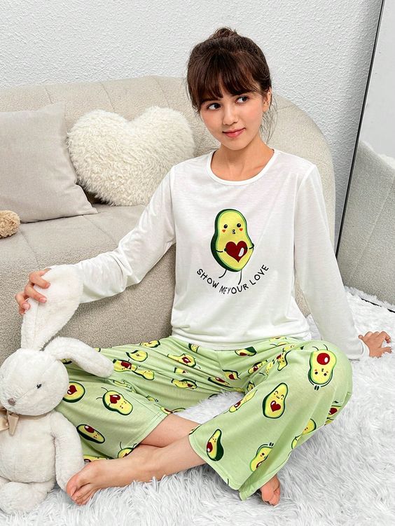 Pajama Party: A Guide to Finding the Pajamas for Teens插图2