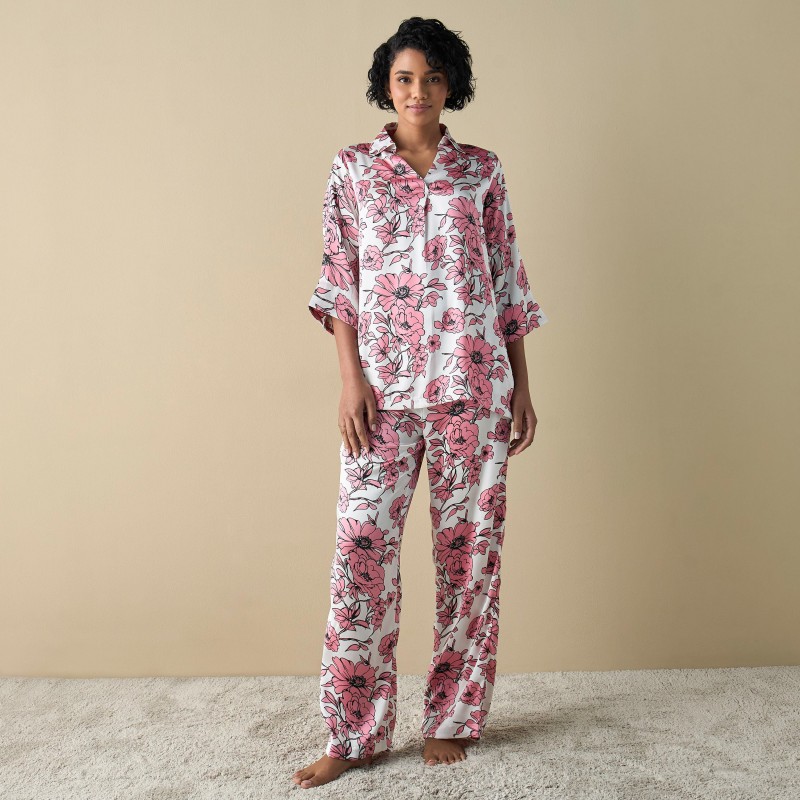 Floral print women's pajamas