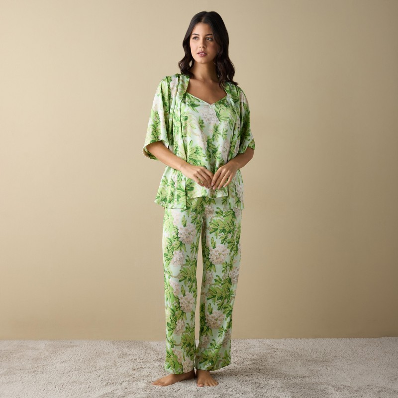 Floral print women's pajamas